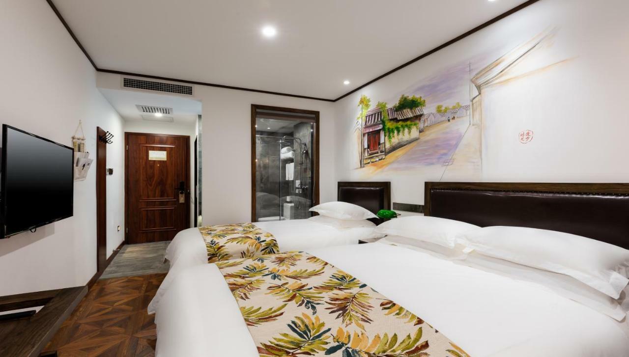 Nostalgia Hotel Near Prince Gong'S Mansion- Beihai Park, Tian'Anmen Square, Nanluoguxiang Hutong, Huguosi Hutong Snack Street, 5 Minutes Walk Away From Ping'Anli Subway Station, Free Ice Cream And Laundry Service,English Communication Well Beijing Luaran gambar
